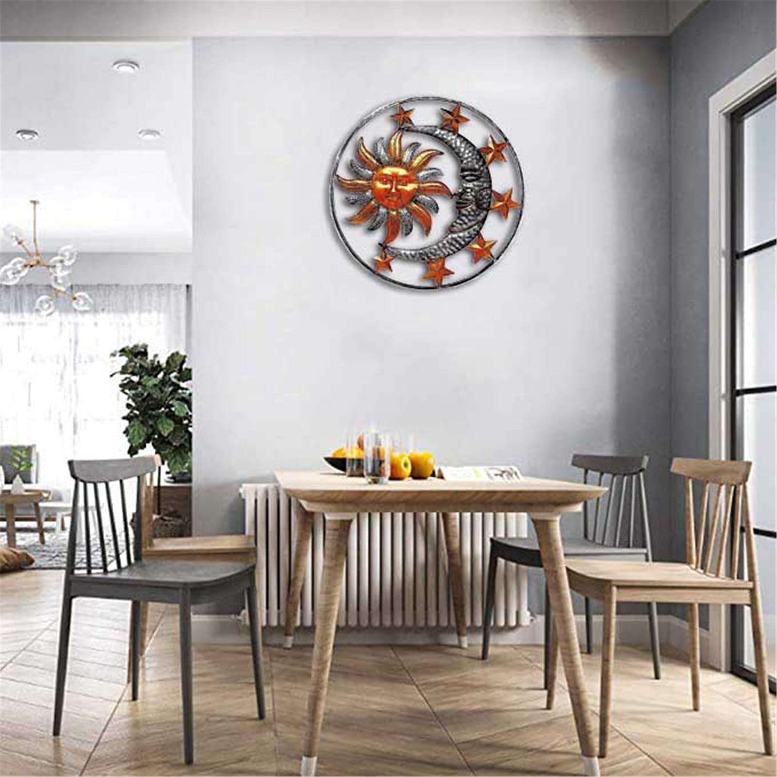 壁掛け　インテリア　太陽　鉄製　レアアイテム Amazon.co.jp: 壁飾り創造的な太陽の月と星の ウォールデコ アイアン